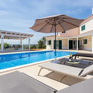Bed & Breakfast The Sun Hill Lagos