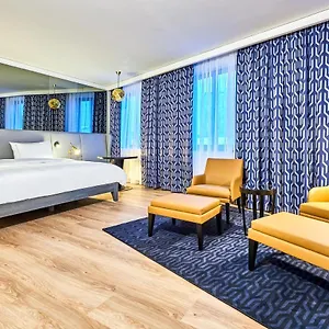 Radisson Blu Hotel, Centre 4* Kiew